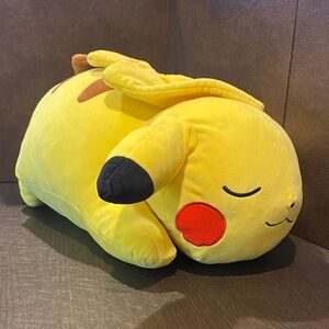 Pokémon pikachu plush